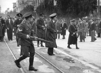 Αφού δεν έχουμε προτάσεις, ας “παίξουμε” εμφύλιο…