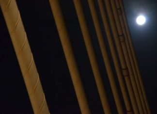 Μουσική βόλτα στη Γέφυρα… 10 αυγουστιάτικα φεγγάρια «μετά»