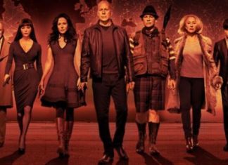 RED 2 στον Ελληνίς