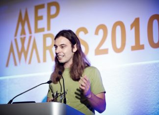 Ο Σουπερ Κρίτων από τον πλανήτη Κρυτον