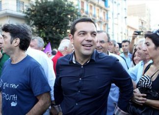 Ξέχαστε το με τη γράβατα, κανά Burberry ναι…