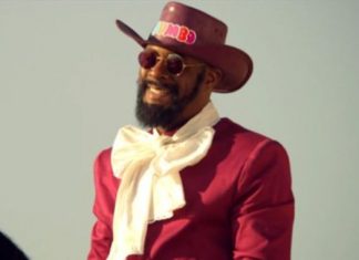 Δούλους σαν το Django θα βρείτε μες στα Jumpo