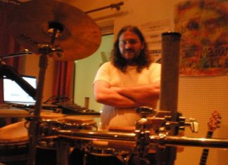 Μουσική και ποίηση από τον Ανδρέα Καχριμάνη