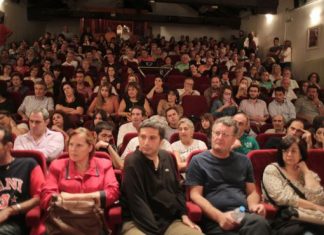 Με πολύ κόσμο στο Μεσολόγγι η εκδήλωση για το ντοκιμαντέρ «Νεοναζί: Το Ολοκαύτωμα της Μνήμης»