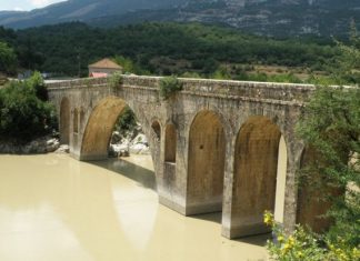 Βάλτος και ιστορία