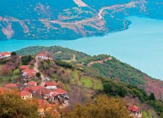 Ορεινή Ναυπακτία : Τα χωριά της Ευηνολίμνης