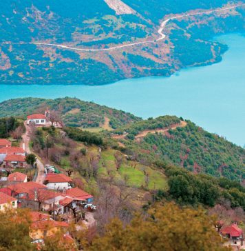 Ορεινή Ναυπακτία : Τα χωριά της Ευηνολίμνης