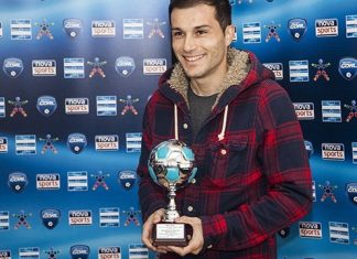 Θεοδωρίδης: «Ίδιοι παίκτες είμαστε»