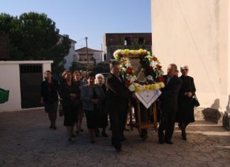 Καλύβια: Η Παναγία της «Γρίπης» που “έσωσε” τους κατοίκους το 1918