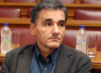 Άλλα θέλω κι άλλα κάνω