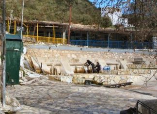 Εγκαταλελειμμένες οι πηγές της Κορπής στο Μοναστηράκι