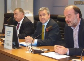 Ποιοι είναι πιο σχετικοί με την έρευνα και την τεχνολογία ;