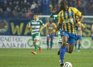 Ο Καμαρά ξεφτιλίζει το επίπεδό μας