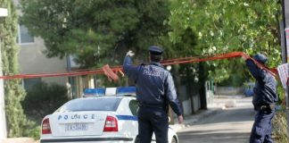 Ναυπακτία : Στον Εισαγγελέα ο άνδρας που πυροβόλησε 70χρονο επειδή πάτησε μια γάτα