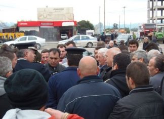 “Όποιος πατήσει άσφαλτο συλλαμβάνεται”