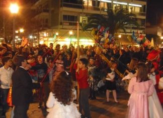 Πως το τρίβουν το πιπέρι στο Αγρίνιο