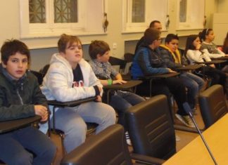 Τι έμαθαν τα παιδιά στο δημοτικό συμβούλιο ;