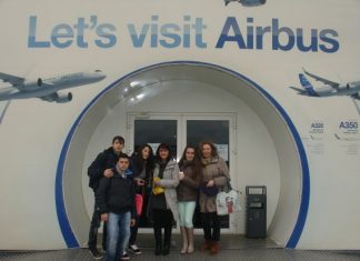 Το γυμνάσιο Παναιτωλίου στην Γαλλία και την Airbus