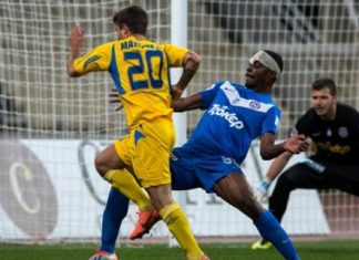 Ο Μαρτίνες στη μπουτίκ!