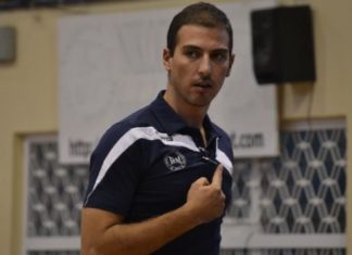 Ο Βασίλης Μανθάτης στο συνδυασμό του Ν. Μουρκούση