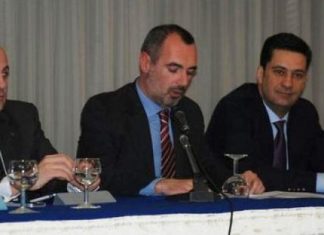 Και πήγε και μίλησε