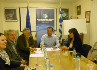 Με τον Εμπορικό σύλλογο Μεσολογγίου συναντήθηκε ο Π. Παπαδόπουλος