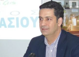 Σε χωριά των Παρακαμπυλίων ο Γ. Παπαναστασίου
