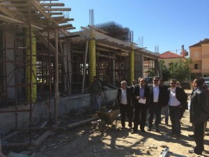 ανέγερση του Δημοτικού Σχολείου και Νηπιαγωγείου Μενιδίου