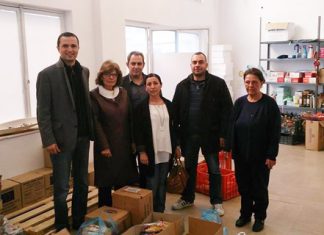 Προσφορά του Εμπορικού Συλλόγου Μεσολογγίου στο Κοινωνικό Παντοπωλείο