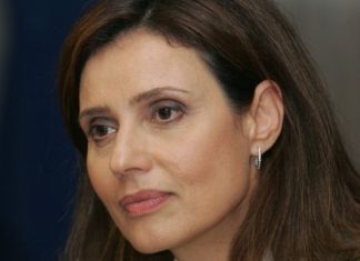 Ινκόγκνιτο η Μπατζελή στο Αγρίνιο