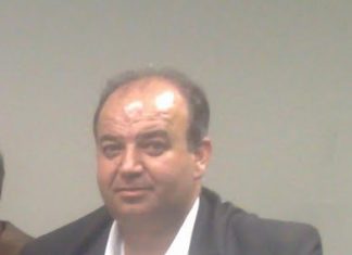 Δεν θα συμμετάσχει στις εκλογές ο Ν. Βαρβάτος