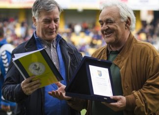 Τιμήθηκαν το Φιλεκπαιδευτικό έργο και φίλαθλοι