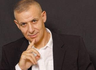 Ο υποψήφιος ευρωβουλευτής της ΝΔ Δημοσθένη Δαββέτας τη Δευτέρα στο Αγρίνιο