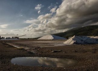 Έξω από το Μεσολόγγι