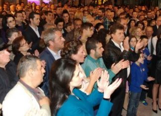 Eγκαίνια με πολύ κόσμο για τον Θ. Παπαθανάση