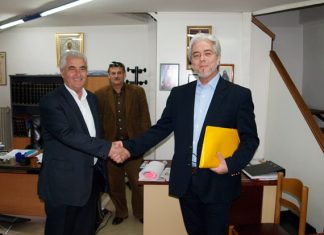 Επίσκεψη Δημήτρη Τραπεζιώτη στο Σύλλογο Πολυτέκνων Αγρινίου