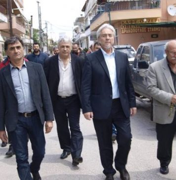 Περιοδεία Τραπεζιώτη σε δημοτικά διαμερίσματα του Αγρινίου