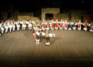 «Αλησμονώ και χαίρομαι» : παράσταση του Χορευτικού τμήματος του Δήμου Αγρινίου