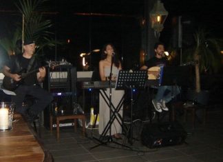 Μουσικές Παρασκευές στη βεράντα του “Τhe black tulip”