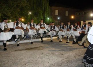 Ονειρεμένες διαδρομές στη παράδοση μέσω ενός πανέμορφου πανηγυριού στην Κωνωπίνα !