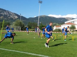 Υπό βροχή η σημερινή προπόνηση του Παναιτωλικού στο Καρπενήσι