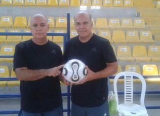 Ρεκορ Γκίνες τα αδέλφια Ρένος και Δήμος Χριστοδουλίδη – Έκαναν 1011 συνεχόμενες κεφαλιές