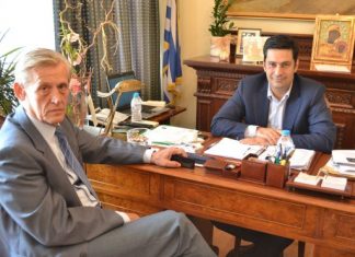 Παπαναστασίου και Βλάχος τα είπαν, κυρίως για το παλιό νοσοκομείο