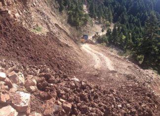 Αποκαθίσταται ο δρόμος για την Κοκκινόβρυση Θέρμου