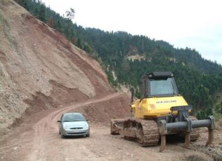 Aπαιτεί την ασφαλτόστρωση του ορεινού οδικού δικτύου ο δήμος Θέρμου