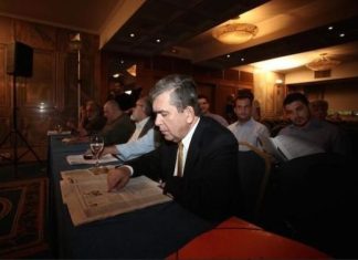 Καταφερτζήδες και ξετσίπωτοι