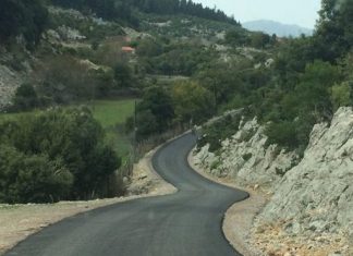 Ασφαλτοστρώσεις στο Τρίκλινο Αμφιλοχίας