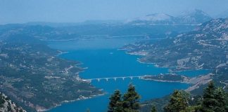 Εντείνει την προσπάθεια για αξιοποίηση της Λίμνης Κρεμαστών η Περιφέρεια Στερεάς Ελλάδας