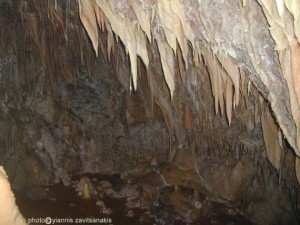 Σπήλαιο  Κωνωπίνας