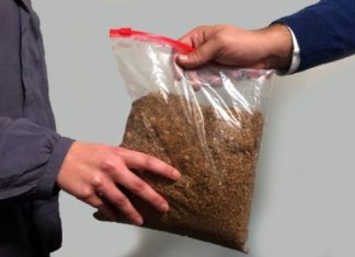 Αγρίνιο και Αλβανία οι κυριότερες πηγές στην ηλεκτρονική αγορά παράνομου καπνού